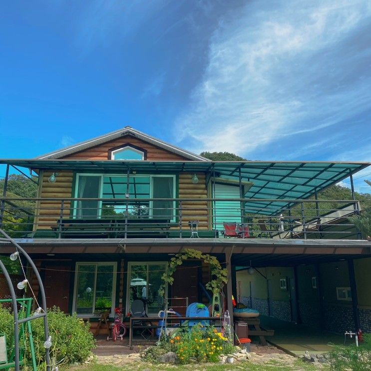 가평 계곡 앞 단체펜션, 초록정원 계곡독채펜션