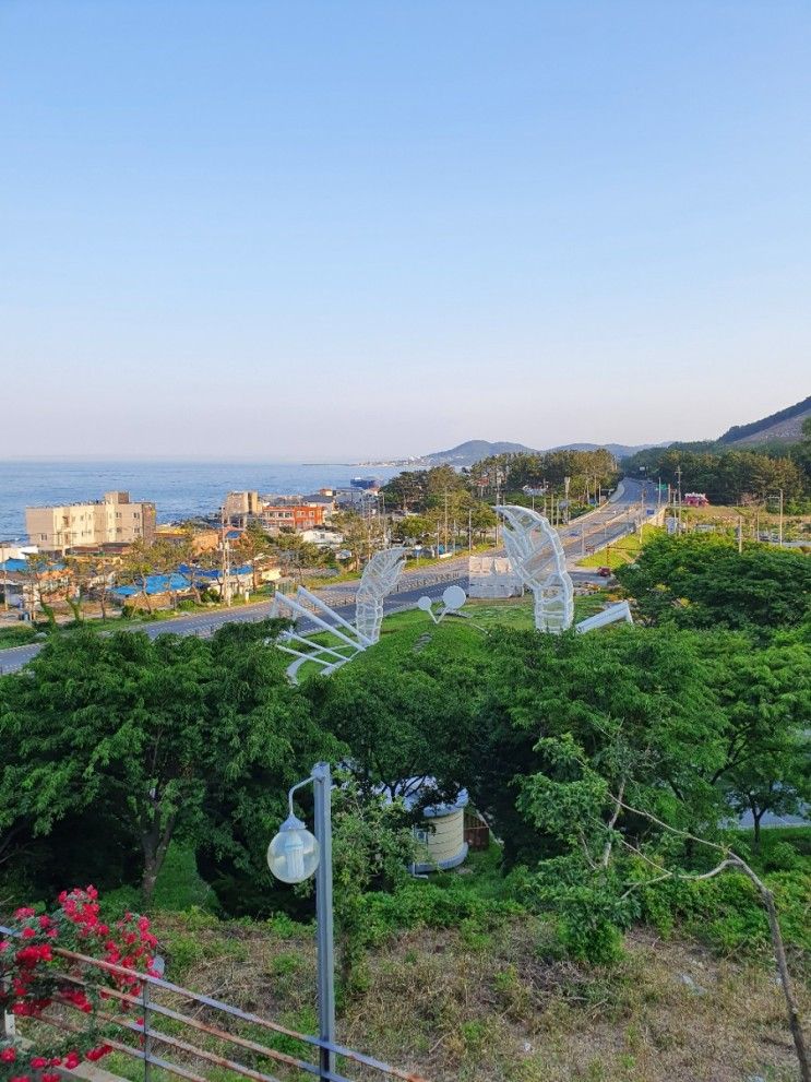 [영덕펜션] 편안한 동해안 뷰를 가진 영덕 블루로드타운 펜션...