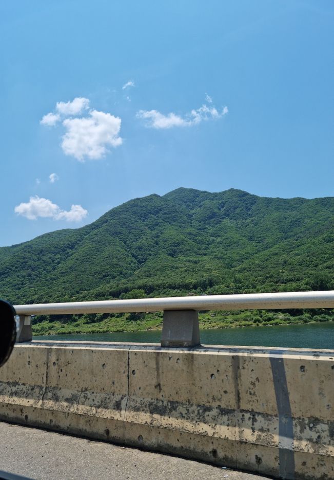 지난 여름 되돌아 보기(양평 마노아 풀빌라, 주술회전 카페...