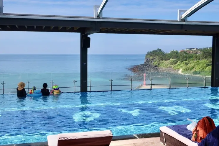 제주도 가족펜션 애월 다인리조트 수영장 제주 인피니티풀...