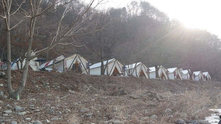 가평글램핑 하늘숲글램핑파크 다녀왔어요. ! - 물가가 있어서...