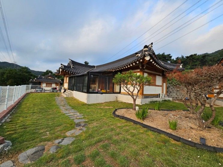 (8.26.토-27.일)1박2일 경주노블리안형산한옥독채풀빌라...