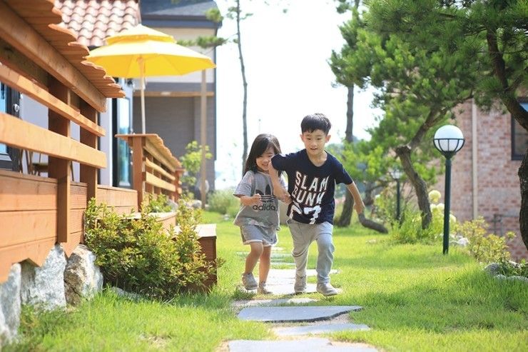 강원도 고성 풀빌라펜션 실내수영장에서 아이들과 재밌는 시간~