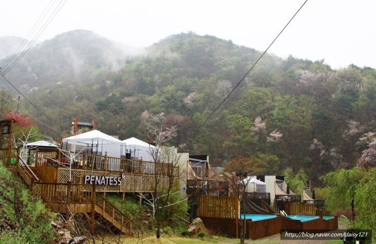 페나테스풀빌라 가족힐링여행지로 제격이네요