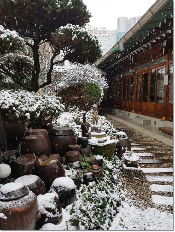 전주한옥마을게스트하우스 뜰안채에서 편하게 따뜻하게 보내고...