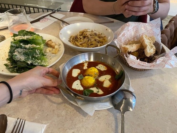 청담동 맛집, 라팰리스 청담, 라구파스타, 시저샐러드, 삭슈카