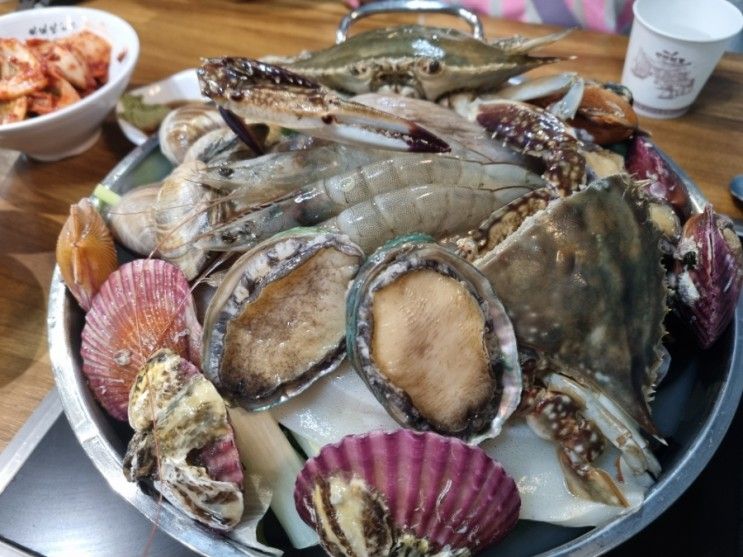 남양주화도칼국수(곰아줌칼국수)해산물천국 국물맛이 진짜...