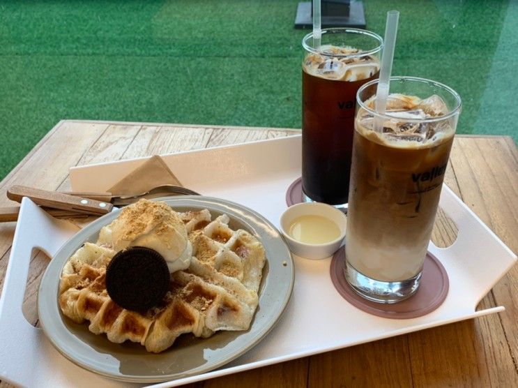 [용인 양지] 크로플 & 커피가 너무 맛있는 카페 '인더밸리' 강추! (애견 동반 가능)