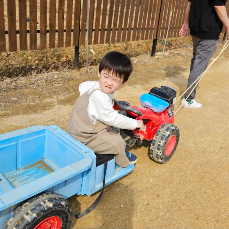 김포 < 치유농장 뒤란 >