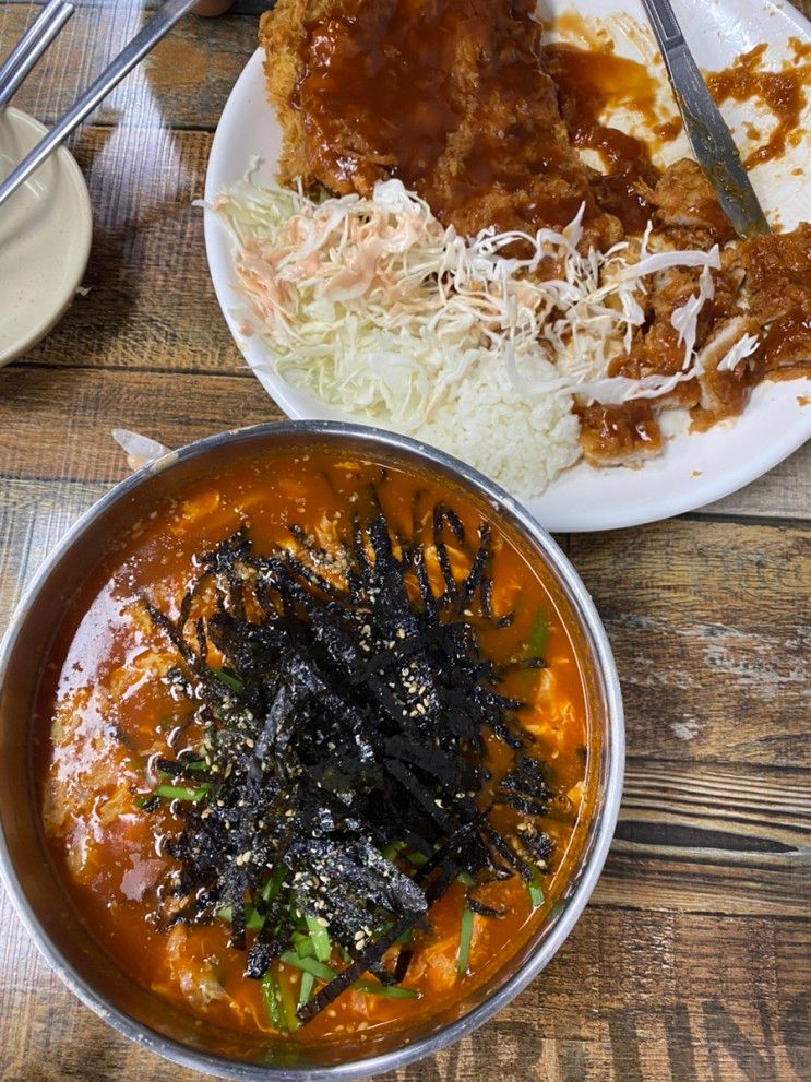 돈까스 맛집/대전 근교 청주 대형카페 트리브링 빵 존맛