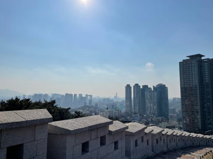 서울 가볼만한곳 : 전망 좋은 공원 [남산공원백범광장] + 주차장...