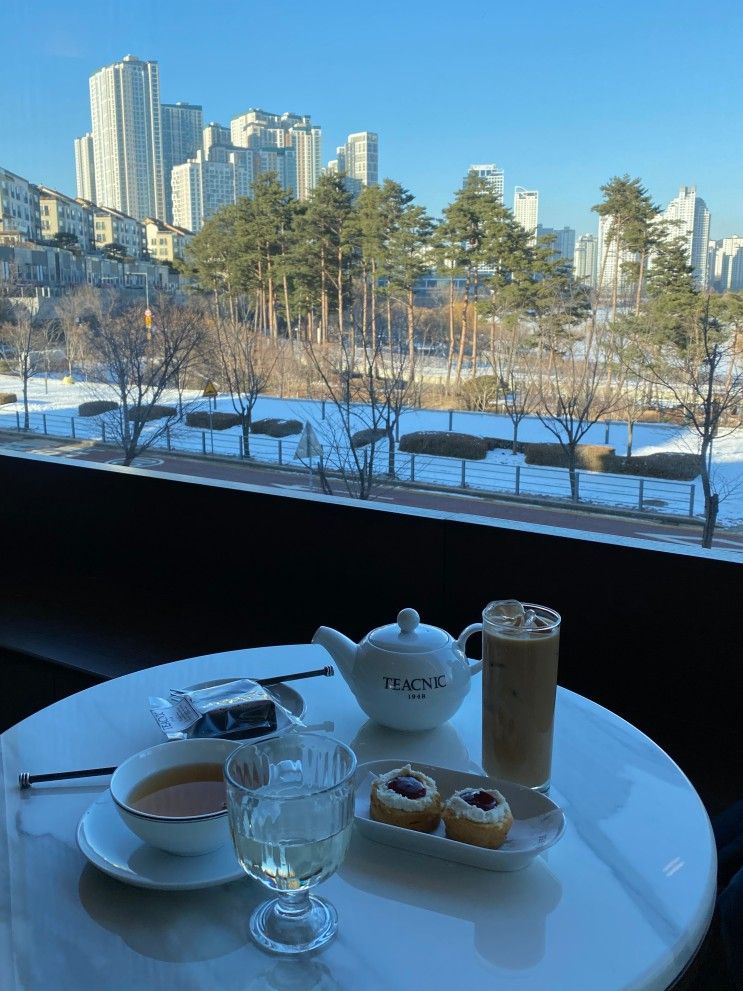 광교 티크닉 teacnic 앨리웨이 광교점 스콘 맛집