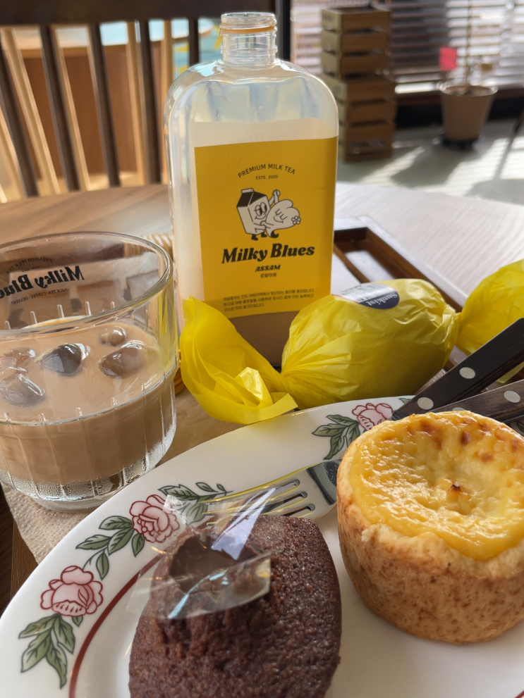 [속초] 노랑노랑 수제밀크티 '밀키블루스'