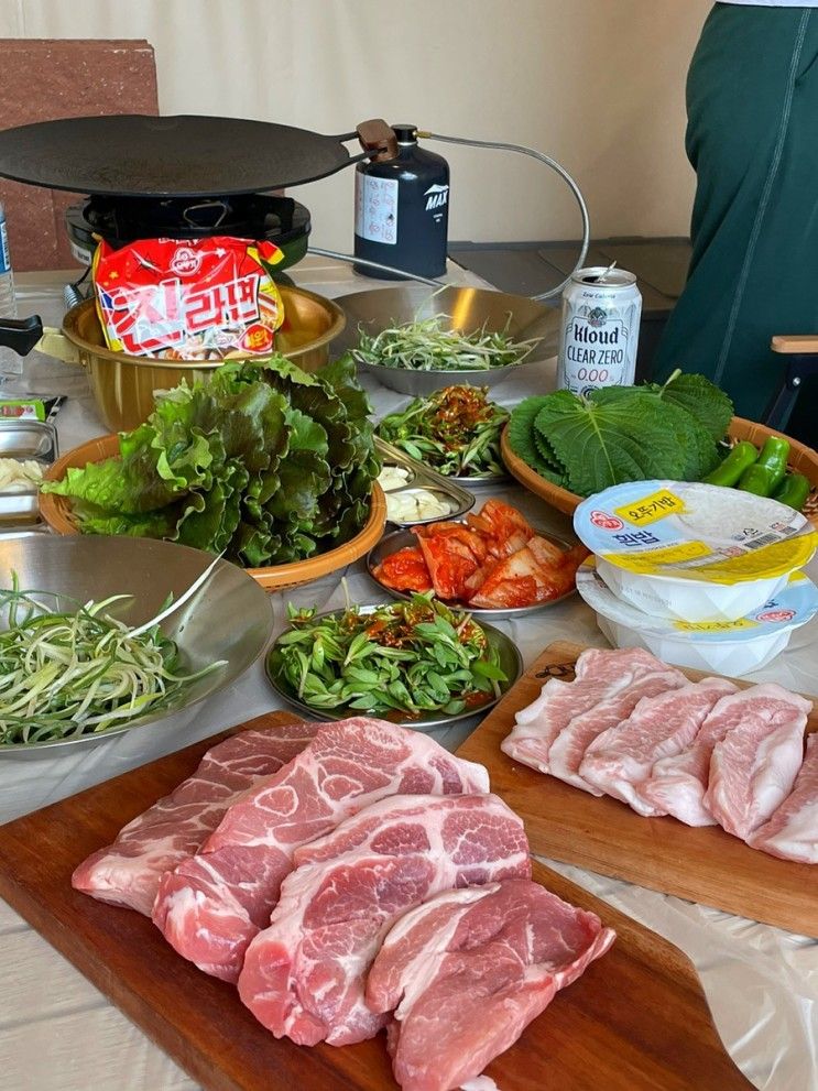 [오산맛집] 캠핑분위기에 고기까지 맛있는 글램핑식당 글램그램