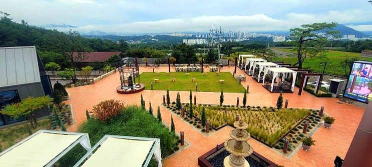춘천 헤븐리파크 모토모토, 와 이게 다 뭐야? 카페가 왜 이래?