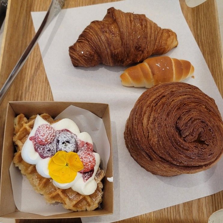 동탄 포근베이커리 초대형 동탄호수공원 카페 맛있는 몽블랑