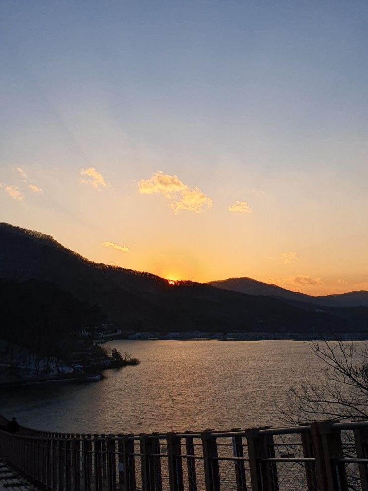 [경기/파주] 레드브릿지 - 마장호수 주차 뷰 맛집 출렁다리 출입... 