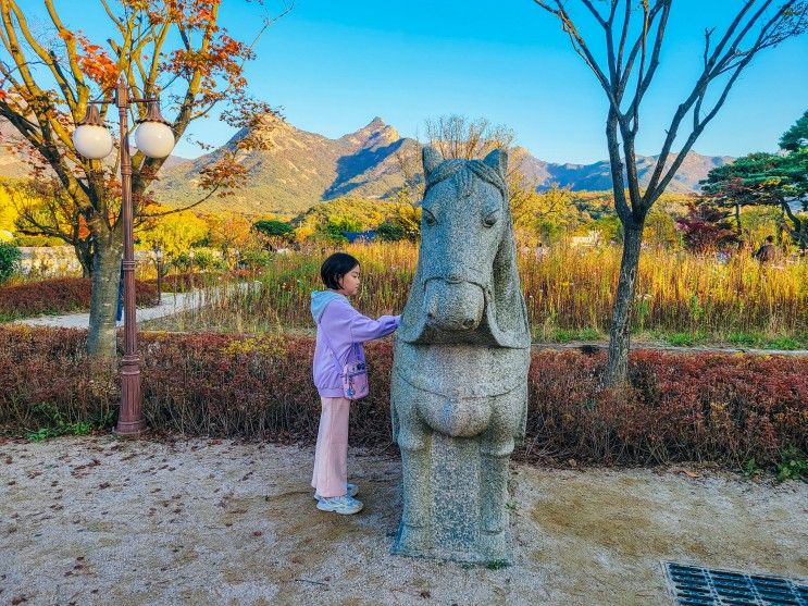 북한산 대형카페 지축 파노라마 카페 베이커리 단풍 뷰 불멍