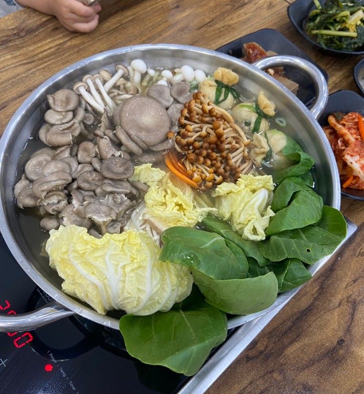 아이와 함께 인천여행 중 맛집♥ 오봉산 칼국수 / 만두전골 남동구 도림동 맛집 반디세상 근처 먹을만한 곳