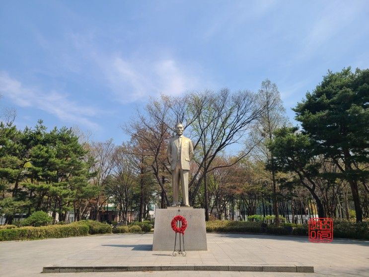 서울 압구정 가볼만한 곳; 도산공원 도산 안창호기념관