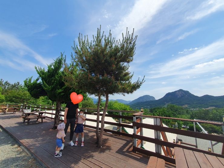 아이와 합천여행 : 경남글램핑 : 합천영상테마파크 모노레일 청와대