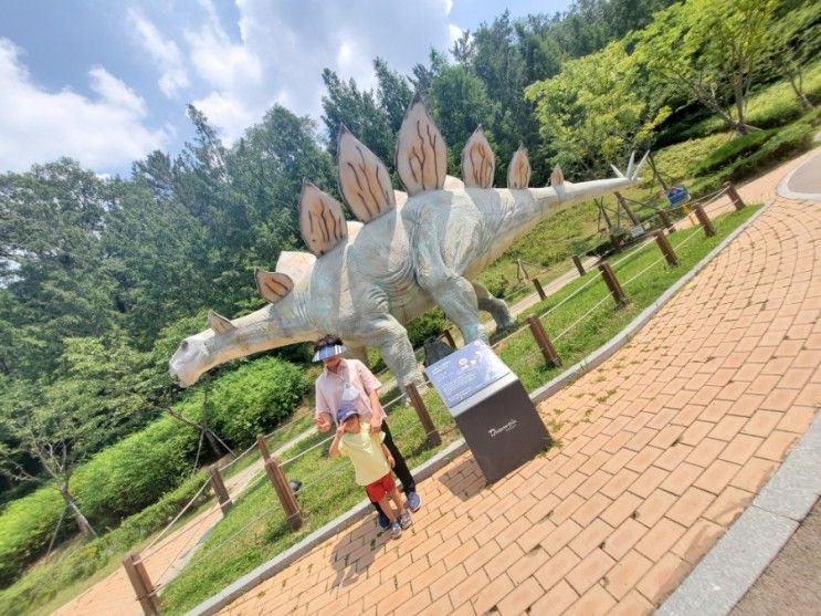 대구 아이랑 가볼만한곳 고산골공룡공원 가볍게 산책