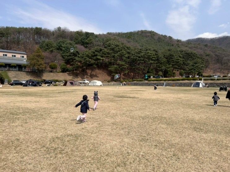 [생후 35개월 아기와 나] 화성 청려수련원, 첫 캠핑 초대