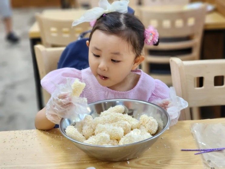 지난 주말, 창원점 "사회적농장 밀알"에서 한과, 송편 만들기