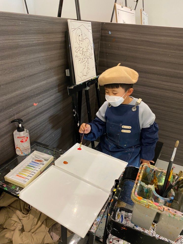 [대전신세계백화점] 아이와 함께하는 드로잉카페 성수미술관
