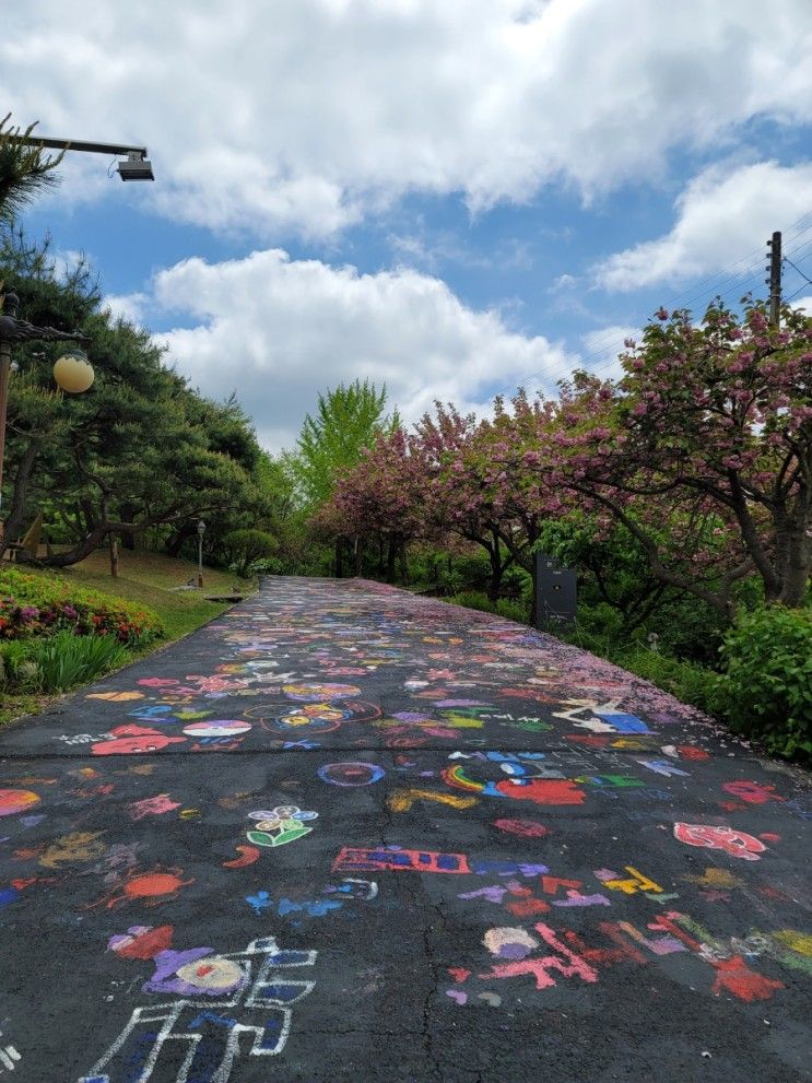 아산 당림미술관에서 전시도 보고 겹벚꽃도 보고 왔어요