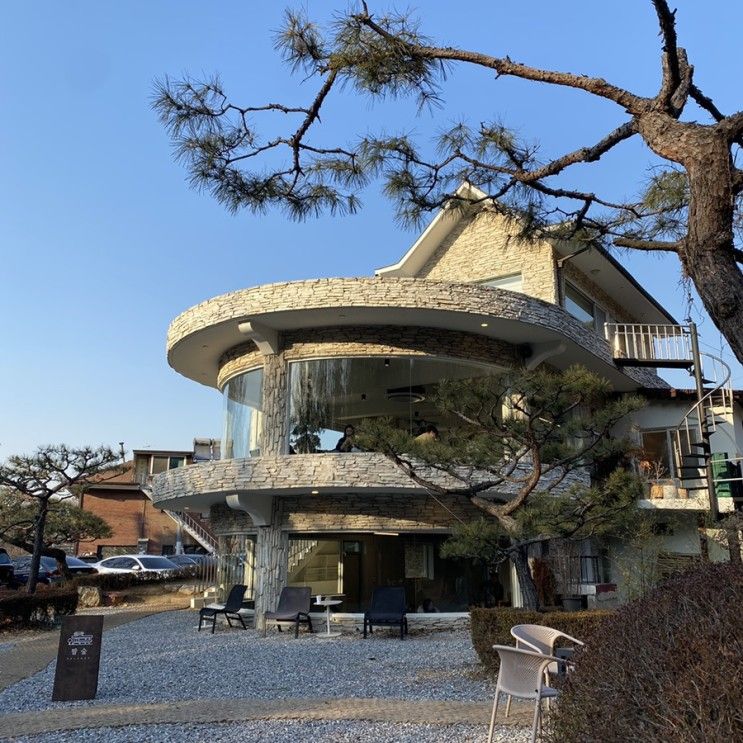 경기도 남양주 : 숲뷰 브런치카페 '팔숲' / 북한강뷰 돌판닭갈비...