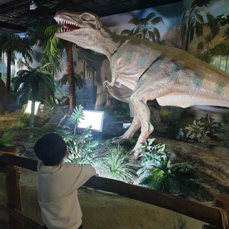 인천어린이박물관... 공룡탐험관, 3D영화까지 체험형 박물관