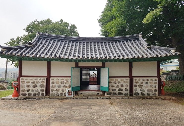 김포의 옛 교육기관 통진향교 (경기도 문화재 제30호)