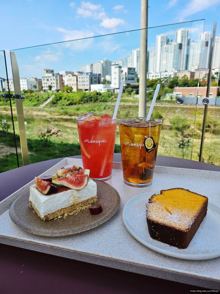 구미 옥계 신상 카페 마리크 유럽감성 데이트 장소 내돈내산