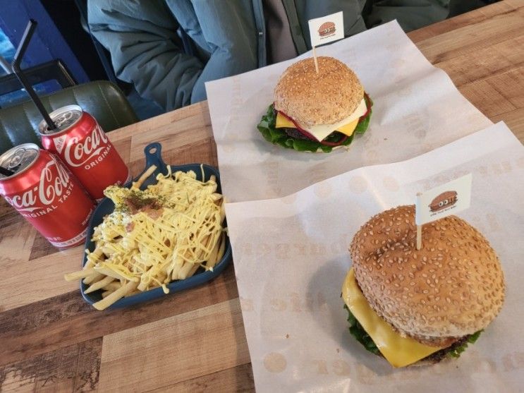 태안맛집 태안 인생버거, 파도리해수욕장 바라보며 먹는 수제버거