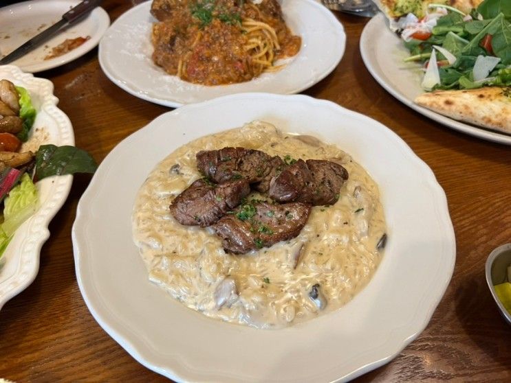 피자가 맛있는 화덕피자 맛집 '지아니스나폴리 아비뉴프랑'