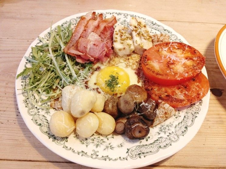 카멜리아 연남/올데이브런치를 즐길 수 있는 연남동 브런치맛집