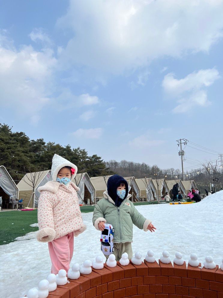 대구 캠프80 유아눈썰매 타기 딱입니다