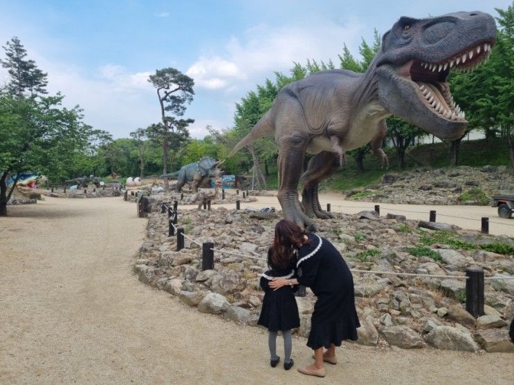 아이와 가볼만한곳 추천. 가족나들이 칠곡 가산수피아(공룡 모래놀이터)