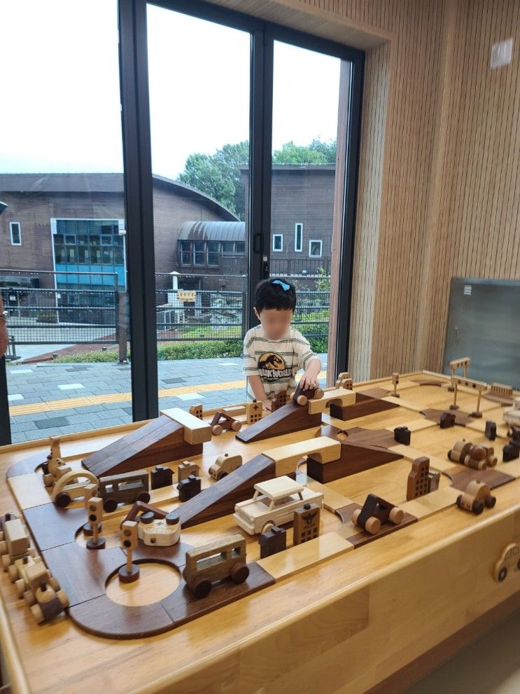 부산 근교 김해목재문화박물관 꿈크는 나무놀이터에 가다.