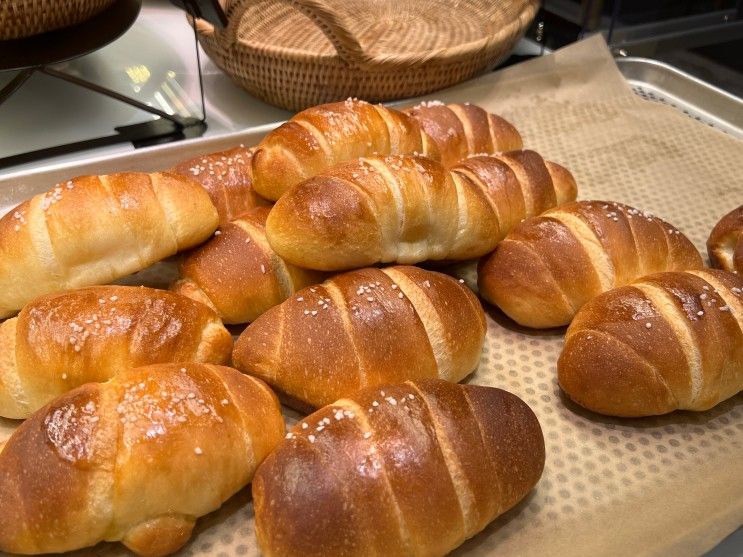 모현읍 카페 >'소금빵' 맛집으로 유명한 '몽뻬르베이커리 카페'