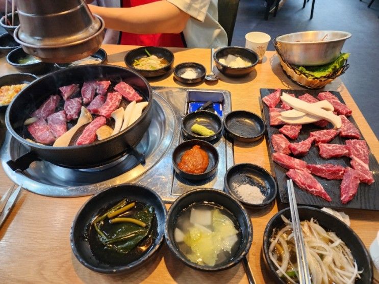 김포 구래동 신흥정육식당 /올챙이 볼수있는 카페 상두그레이