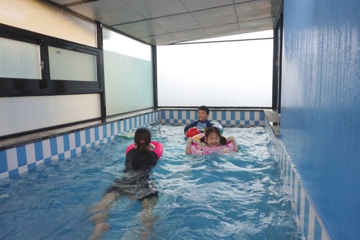 가평키즈풀빌라 개별 온수 수영장 있는 파파야키즈풀빌라