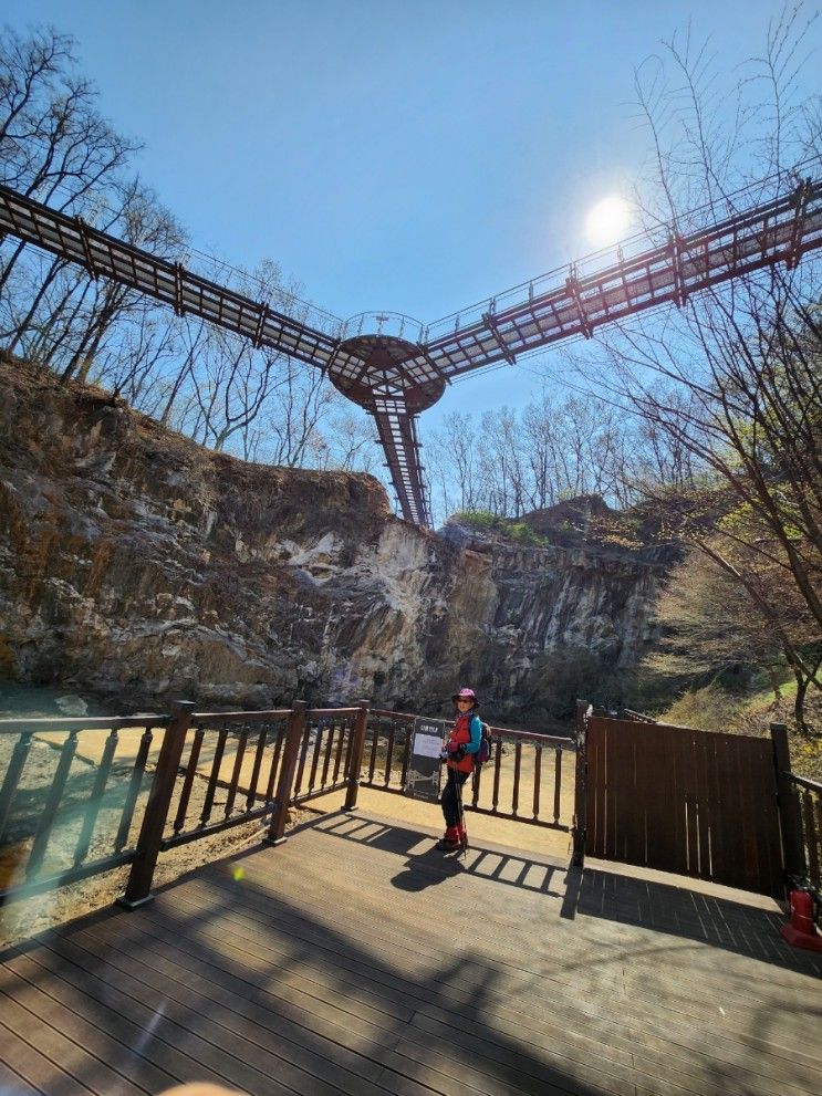 경기도 광명시 도덕산 출렁다리