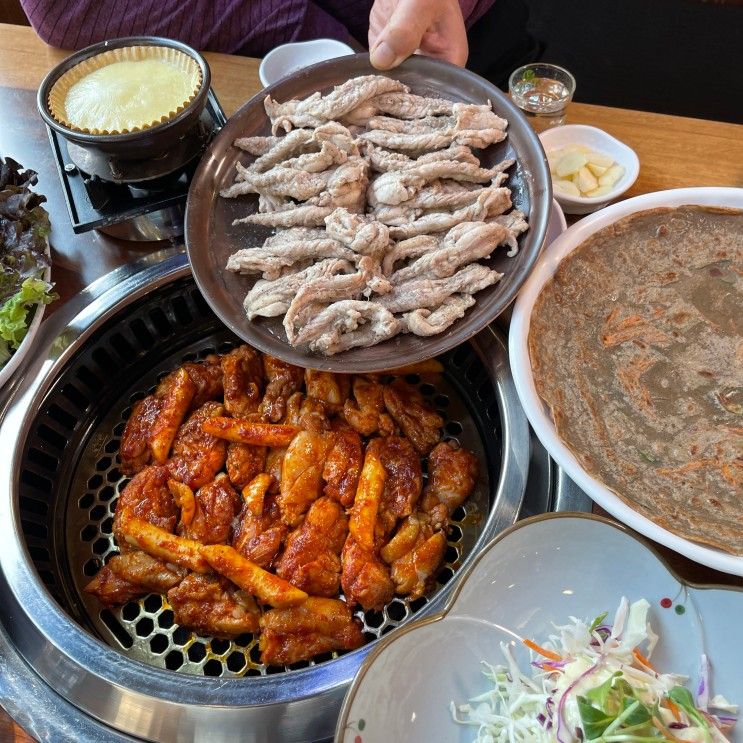 (가평 맛집)데이트하기 좋은 쁘띠프랑스 근처 미시간닭갈비...