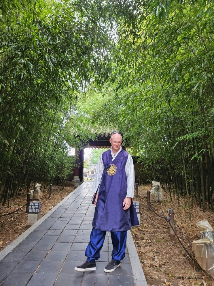 전주 한옥마을이라면 경기전, 한복과 함께 한 모습들