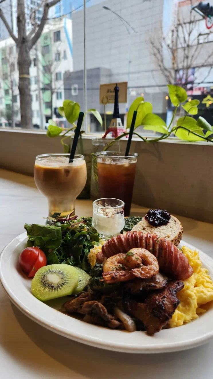 광안리맛집 브런치 카페 비비드13