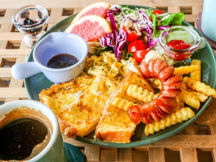 제주 서쪽 바다뷰 이호테우 근처 브런치맛집 '윈드스테이'