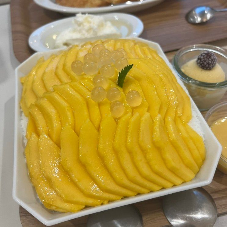 [수원행궁동] 망고빙수가 맛있는 카페 딩동