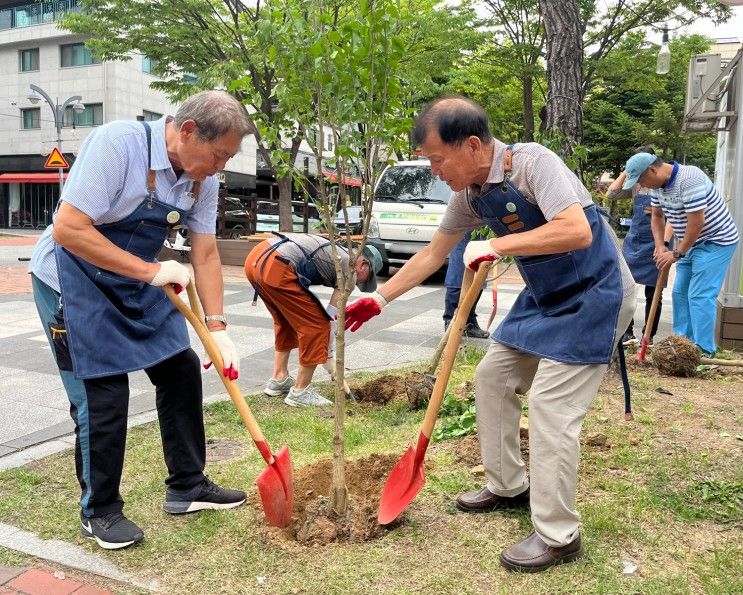 영통구, 물봉선어린이공원에 주민참여 영통새빛정원 조성